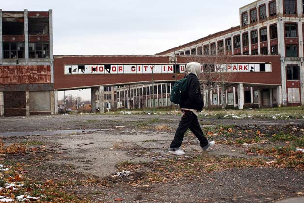 Driving Through Democrat Run Detroit At Night Common Sense Evaluation